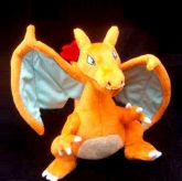 Pelúcia Charizard